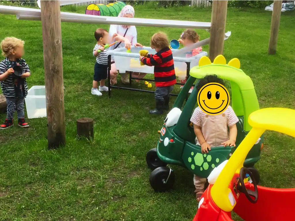 Photo of children playing at Thursday Play - The Pill Trust